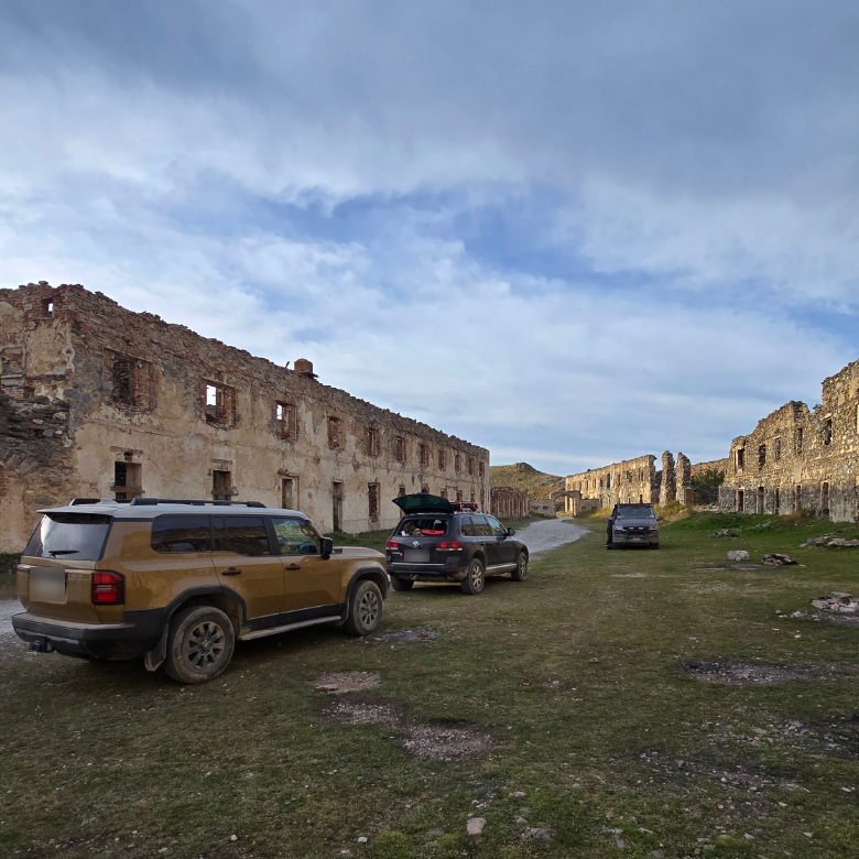 Die Krone der Alpen – Westalpen Offroad Expedition 4x4 All Inklusive